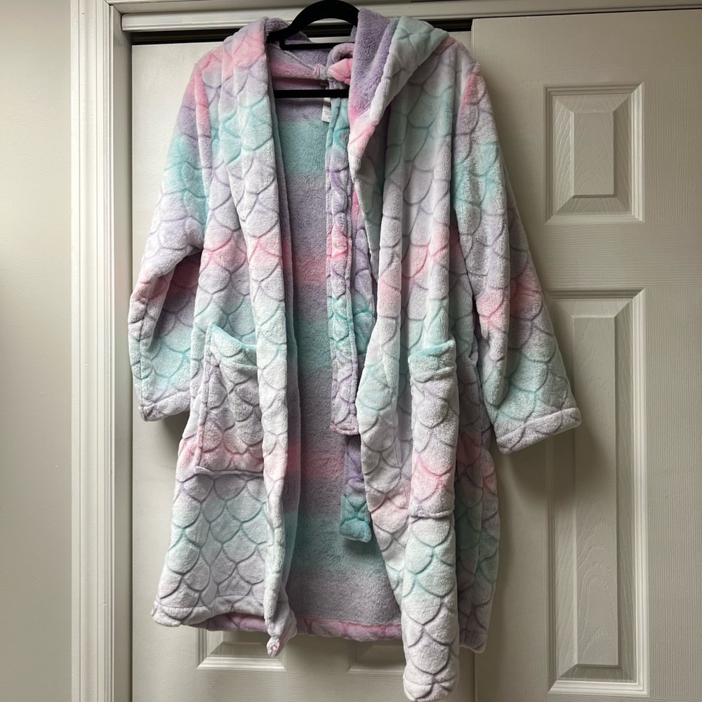 Pottery Barn Teen Multicolor Mermaid Kids Robe